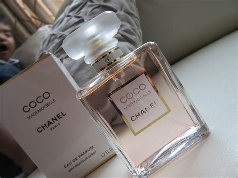 coco mademoiselle perfume review.